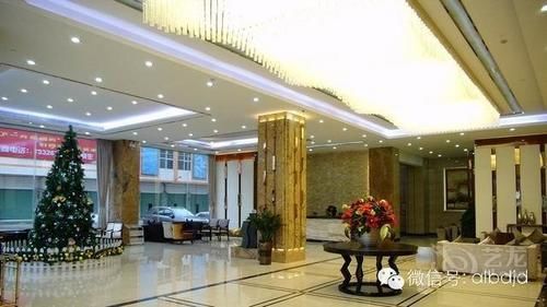 Ehrenburg Hotel Foshan Bagian luar foto