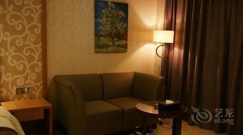 Ehrenburg Hotel Foshan Bagian luar foto
